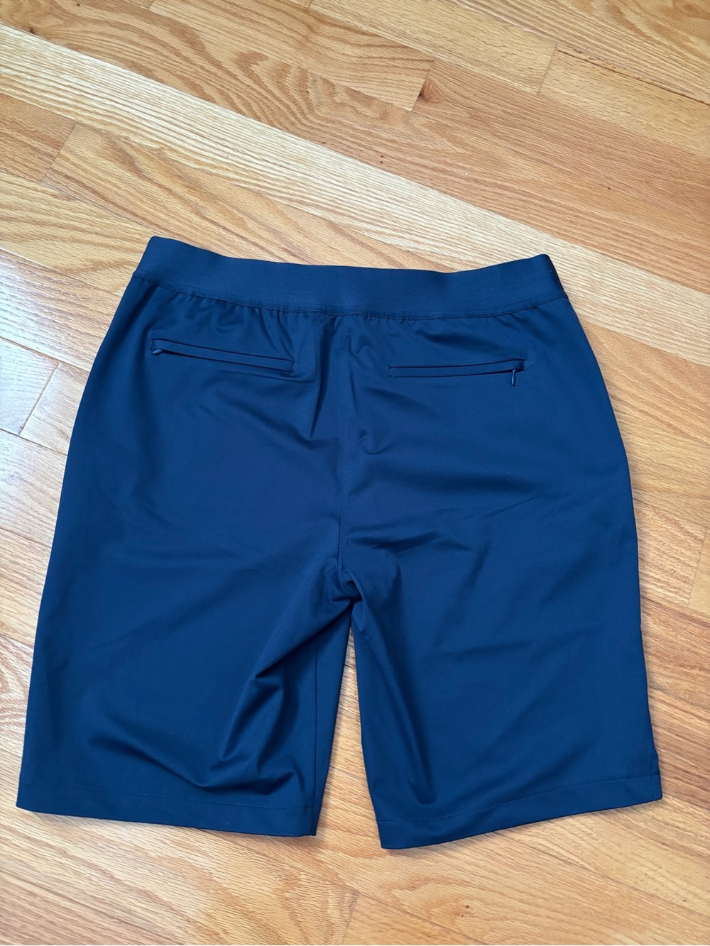 Vineyard Vines Women’s Navy Bllue Golf/Athletic Shorts